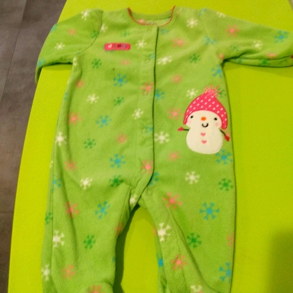 Carter's Other - 12/$20⭐Just One You 3 Green Joy/Snowman Sleeper